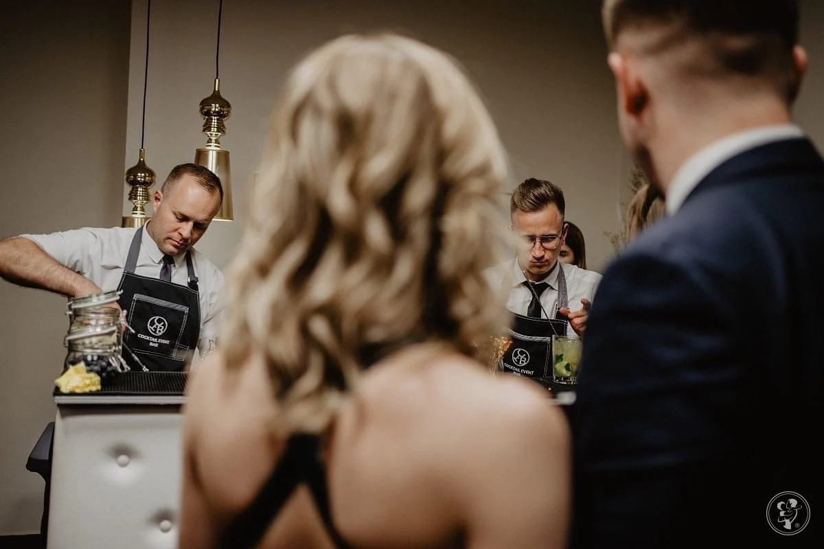 Kompleksowa i profesjonalna obsługa barmańska | Cocktail Event Bar — zdjęcie 14