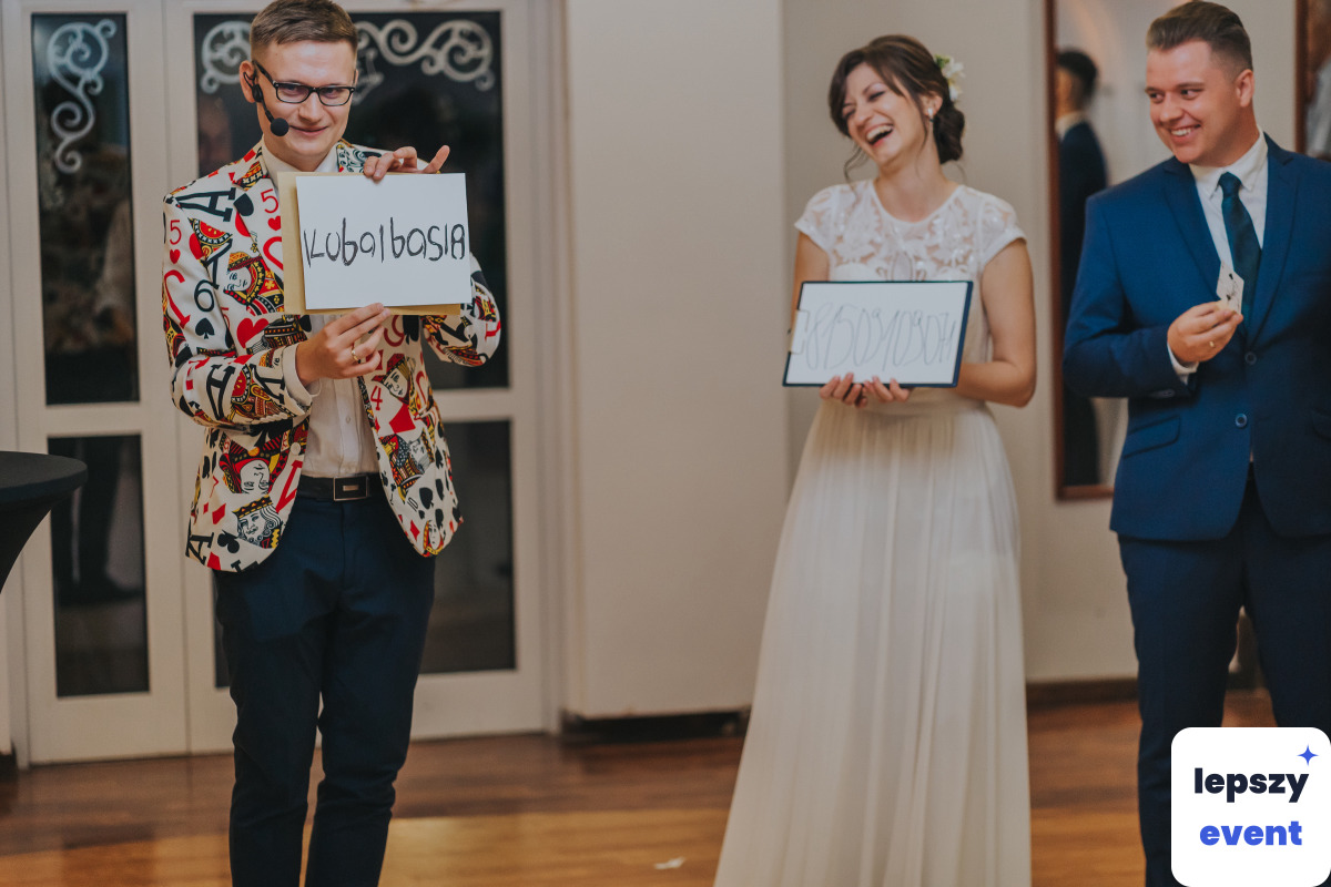 Pokaz iluzji i magia na event | Iluzjonista Mateusz Sawicz — zdjęcie 7