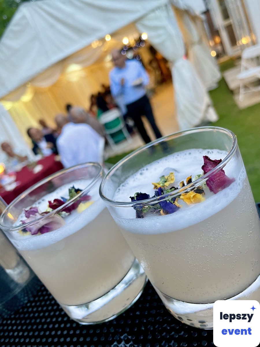 Mobilny drink bar i obsługa barmańska | Cocktailand - Mobilny Drink Bar — zdjęcie 2