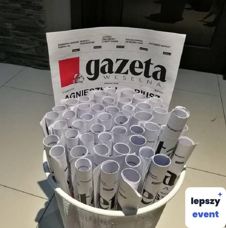 Personalizowana gazeta pamiątkowa dla gości — zdjęcie 3