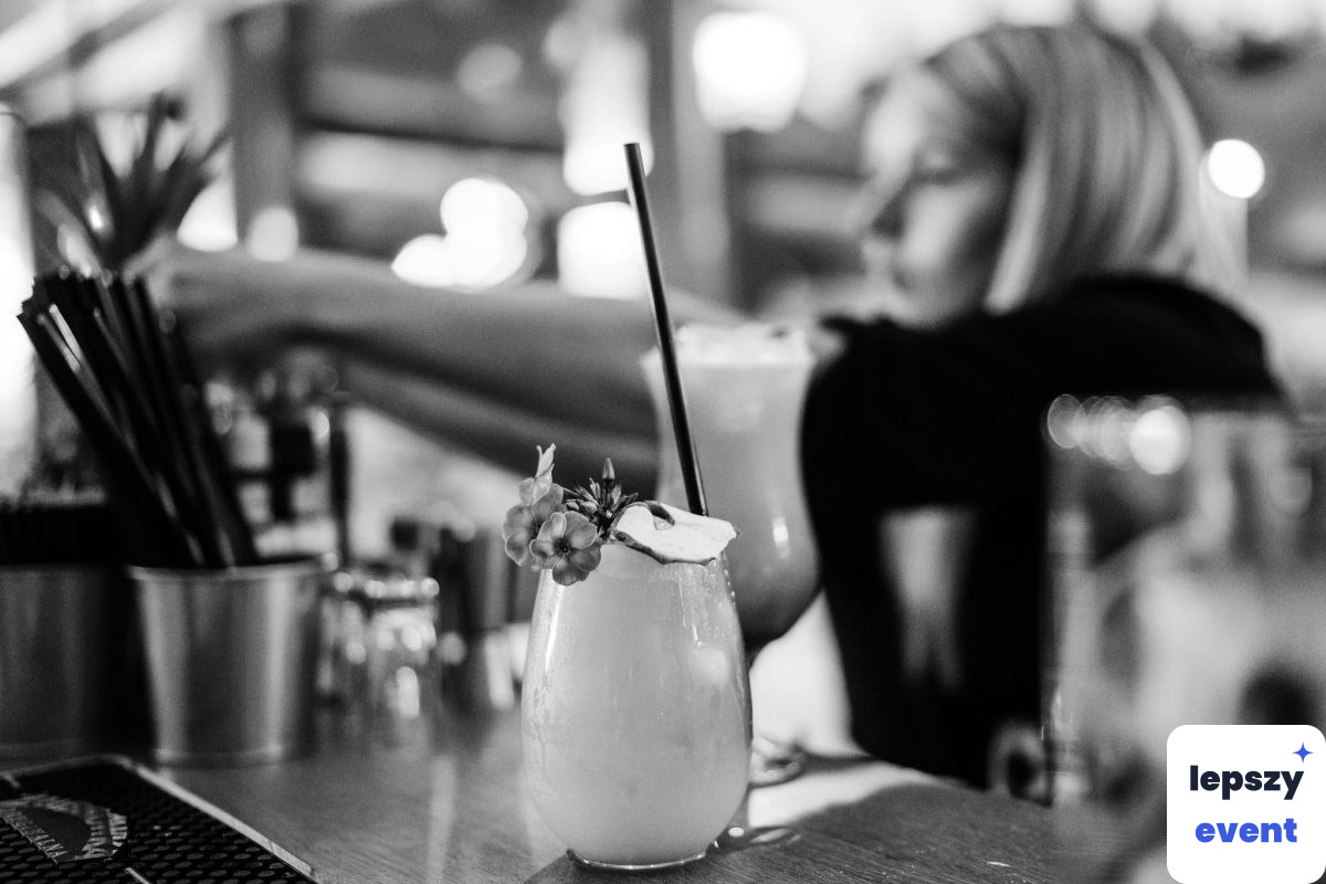 Mobilny drink bar i obsługa barmańska | Kraina Koktajli Mobilny drink bar — zdjęcie 6