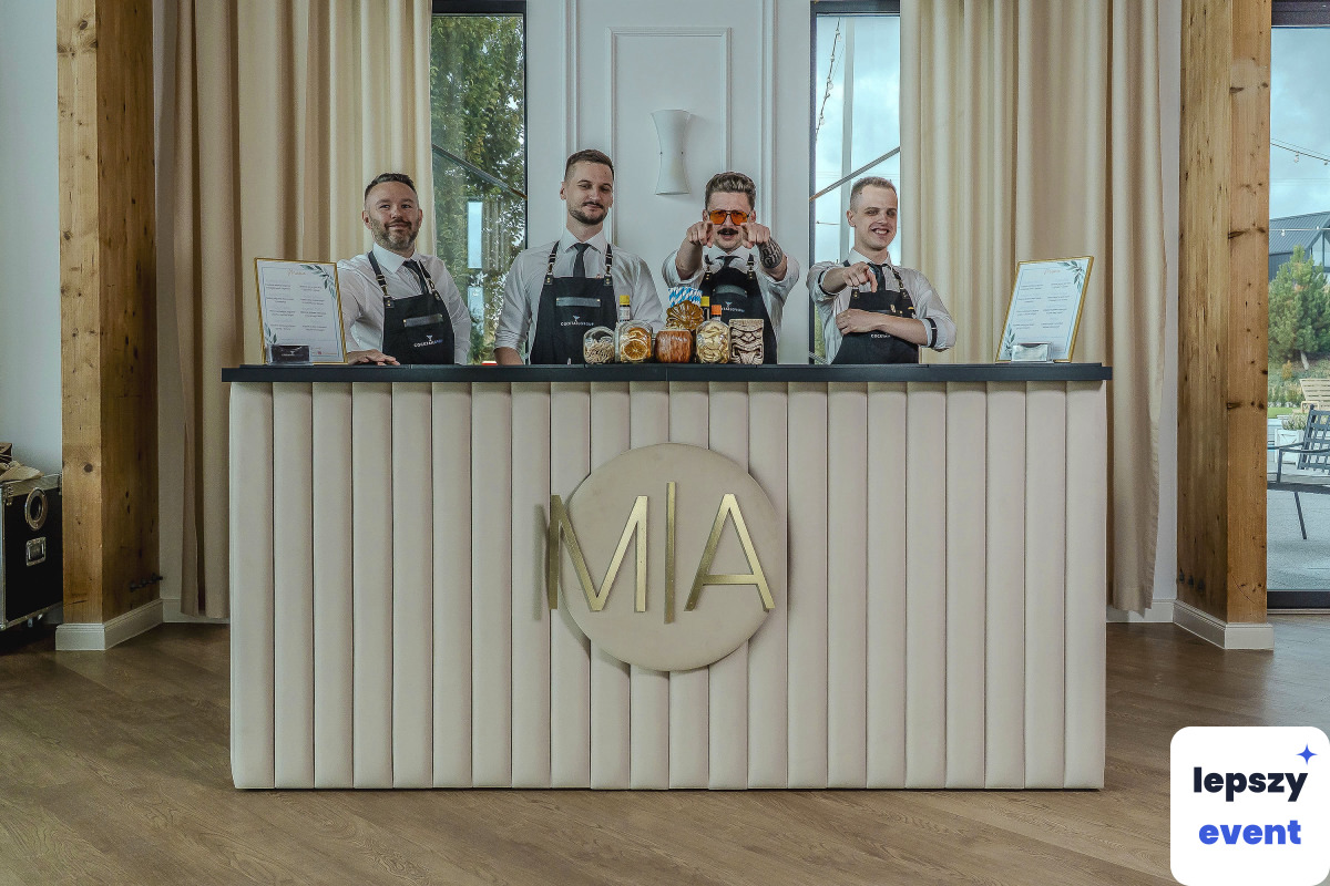 Mobilny drink bar i obsługa barmańska | Cocktail Group - Mobilny drink bar — zdjęcie 2