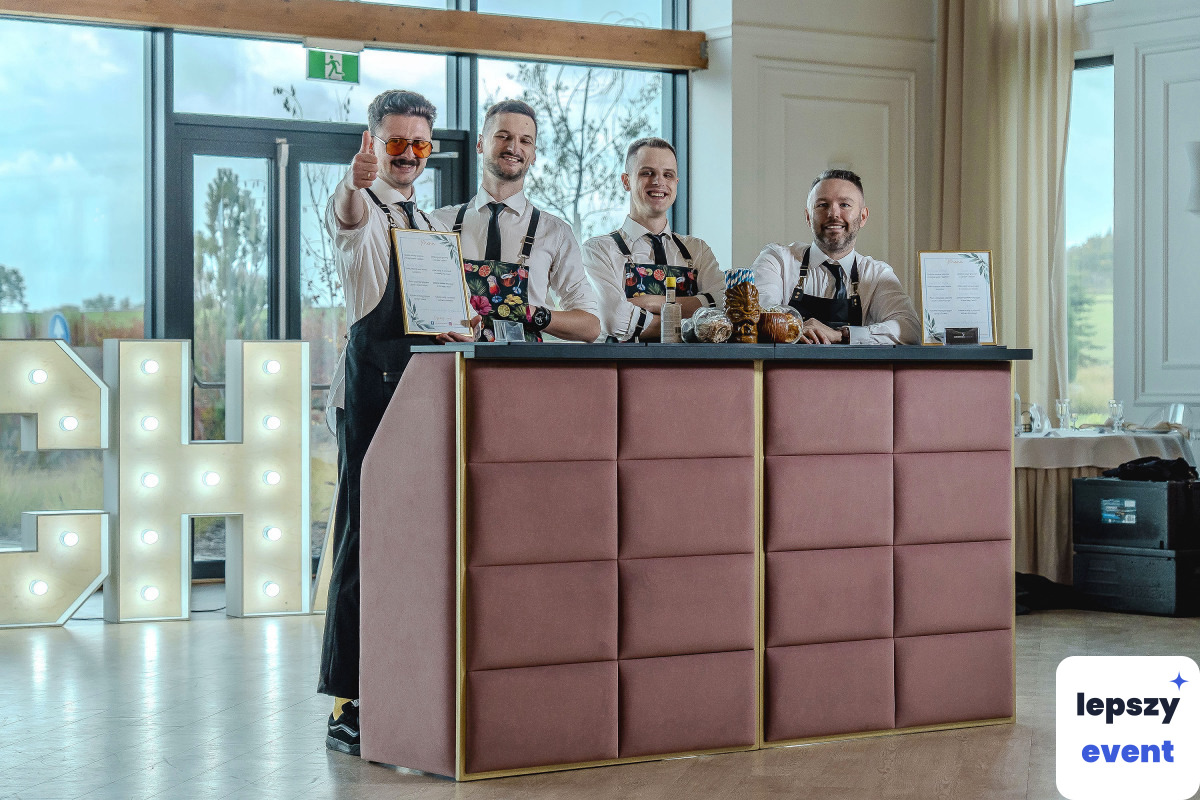 Mobilny drink bar i obsługa barmańska | Cocktail Group - Mobilny drink bar — zdjęcie 4