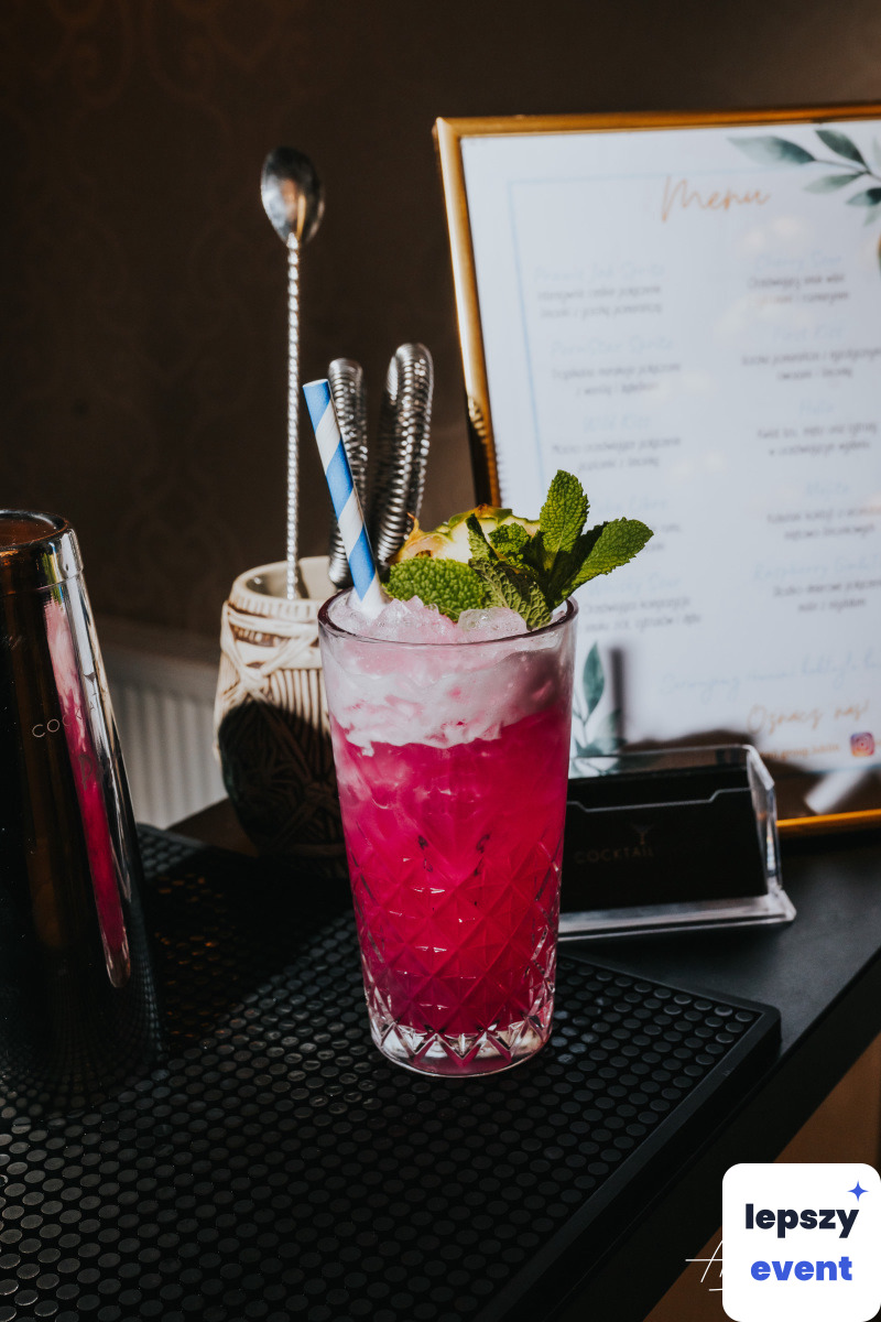 Mobilny drink bar i obsługa barmańska | Cocktail Group - Mobilny drink bar — zdjęcie 7
