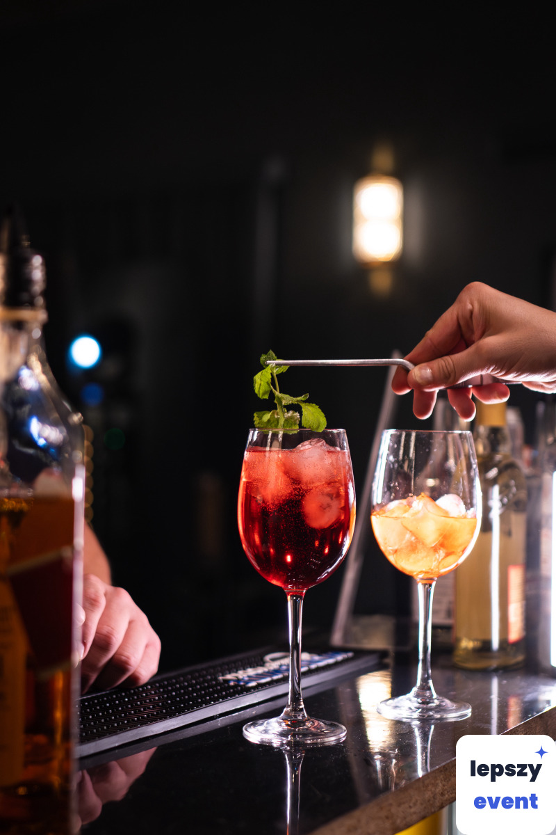 Mobilny drink bar i obsługa barmańska | Wędrująca Butelka — zdjęcie 2