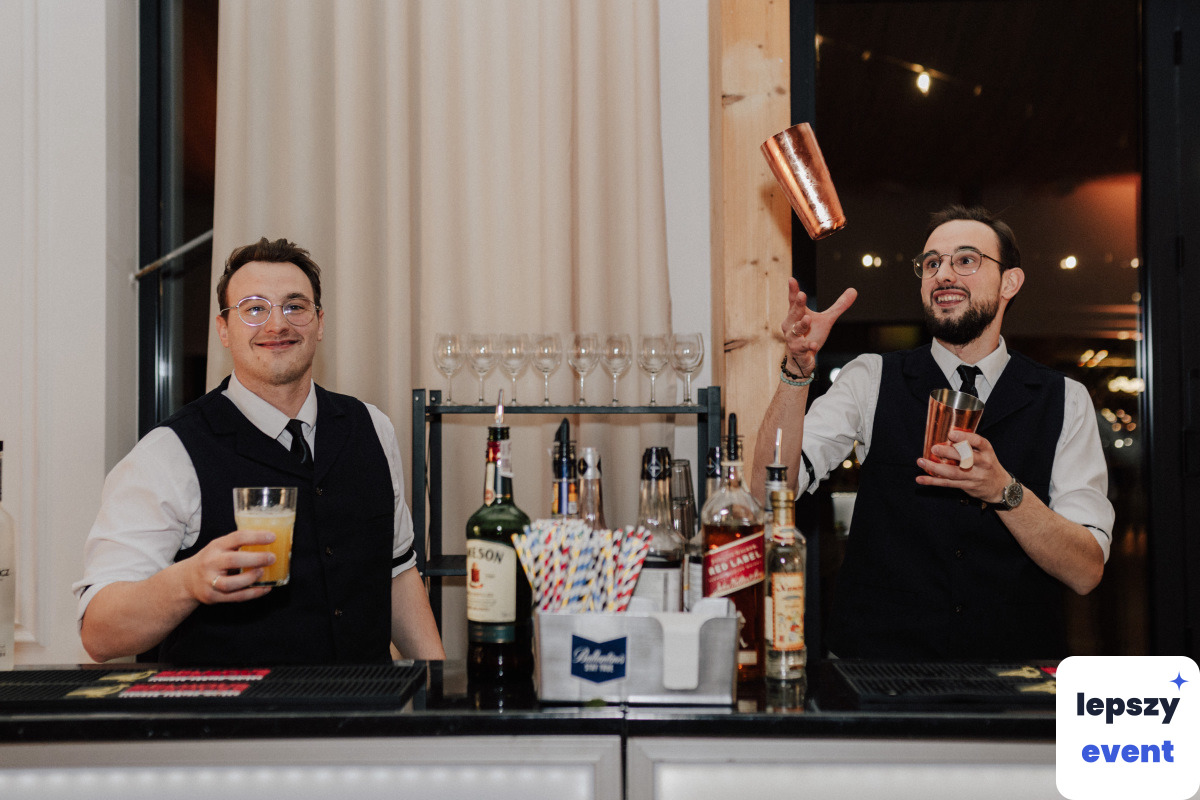 Mobilny drink bar i obsługa barmańska | Wędrująca Butelka — zdjęcie 4