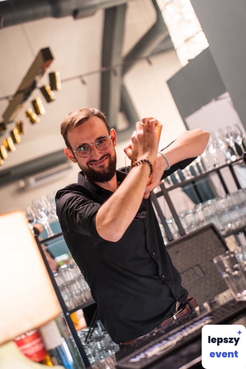 Mobilny drink bar i obsługa barmańska | Wędrująca Butelka — zdjęcie 6