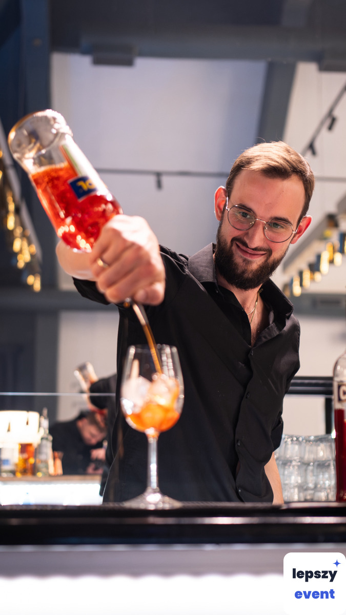 Mobilny drink bar i obsługa barmańska | Wędrująca Butelka — zdjęcie 9