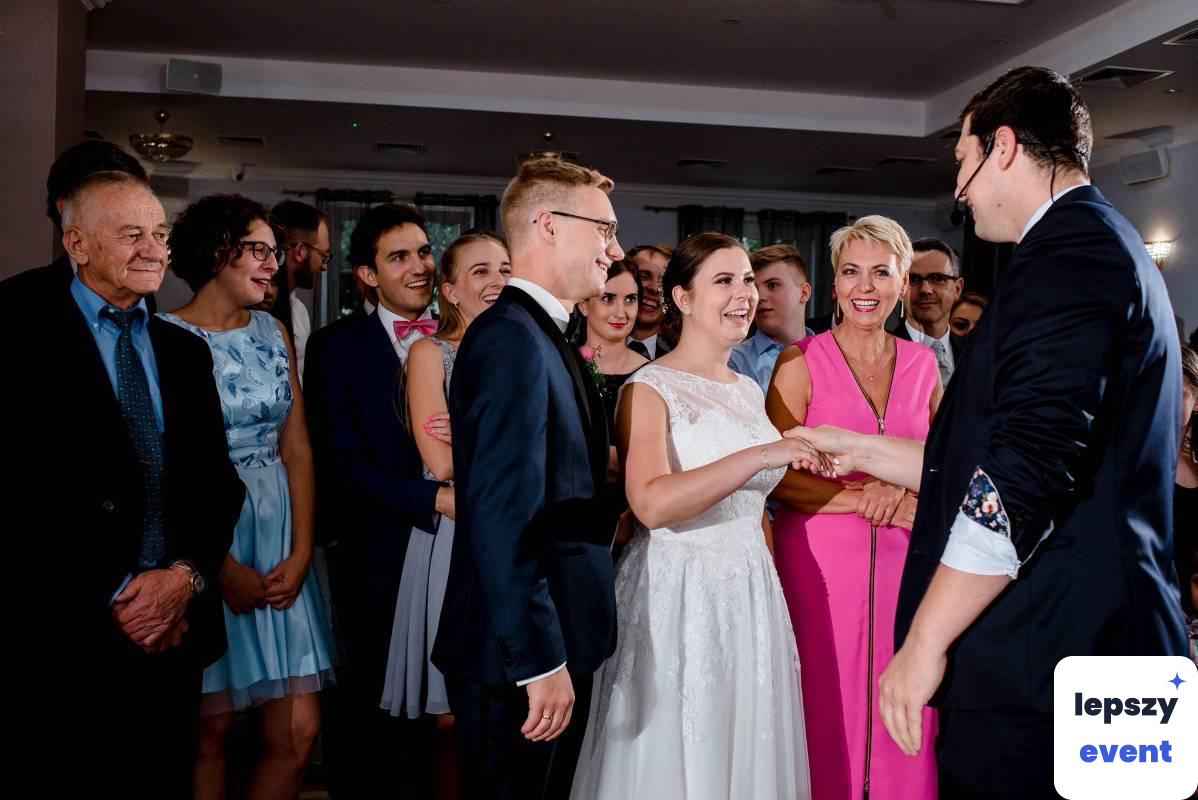 Pokaz iluzji i magia na event | Iluzjonista Grzegorz — zdjęcie 4