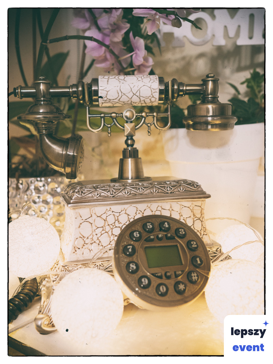 Audio księga gości i telefon z nagraniami — zdjęcie 3