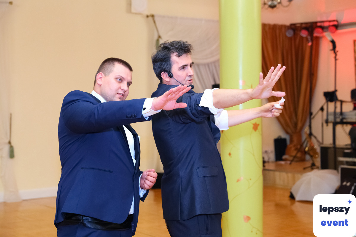 Pokaz iluzji i magia na event | Iluzjonista Sławomir Kowalski - sekret zadowolonych Gości? — zdjęcie 4