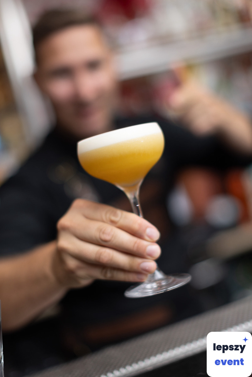 Mobilny drink bar i obsługa barmańska | The Ptak i Pies Event Bar — zdjęcie 9