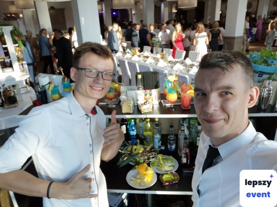 Mobilny drink bar i obsługa barmańska | B-52 Drink Bar — zdjęcie 2