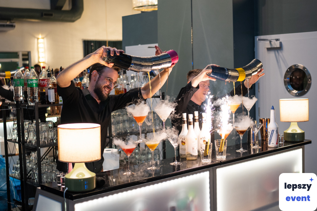 Mobilny drink bar i obsługa barmańska | Barmańska Robota Drink Bar — zdjęcie 3