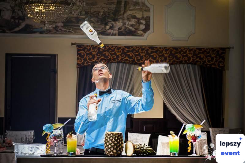 Mobilny drink bar i obsługa barmańska | Pokazy barmańskie - Flair Fanatic — zdjęcie 3