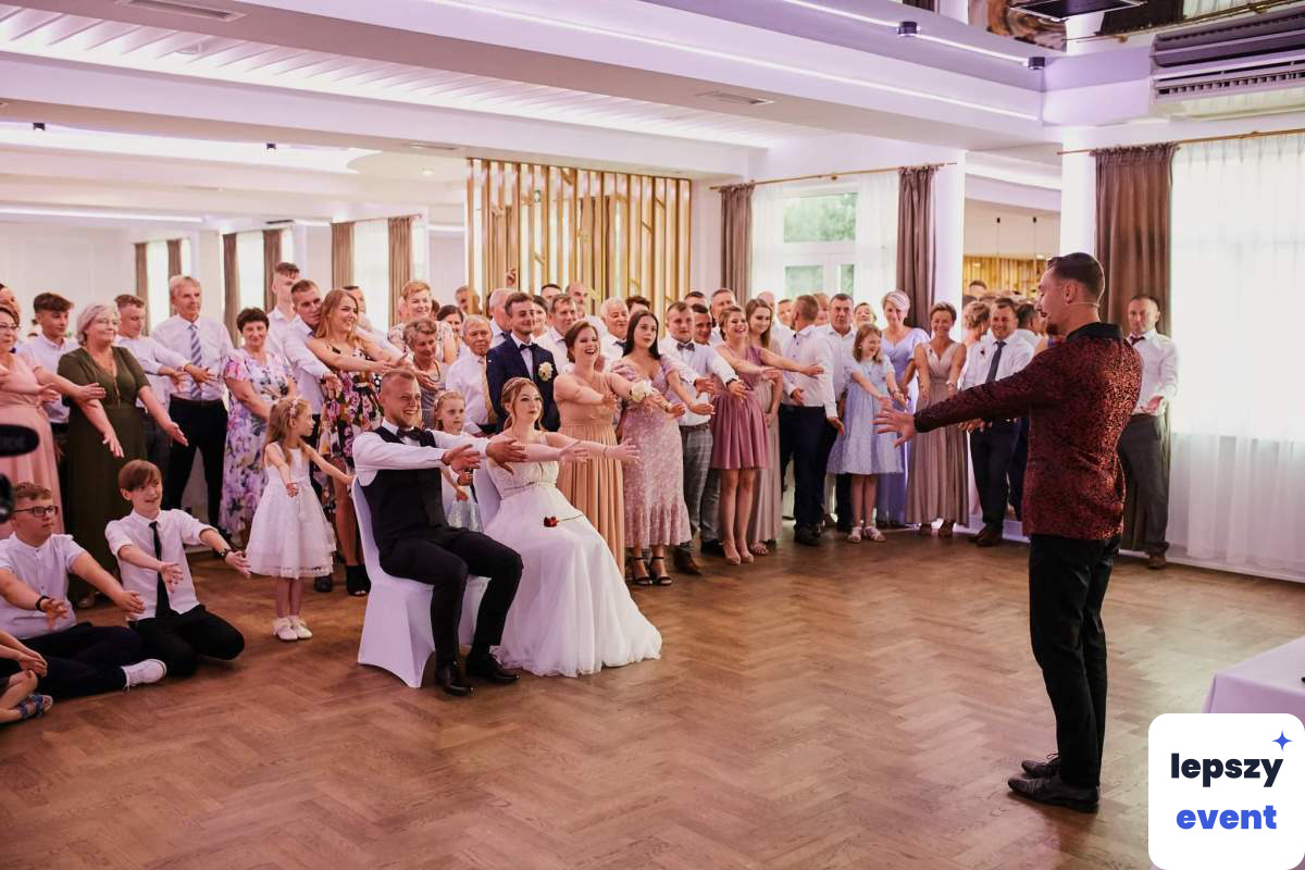 Pokaz iluzji i magia na event | Iluzjonista Przemysław Wilk — zdjęcie 2