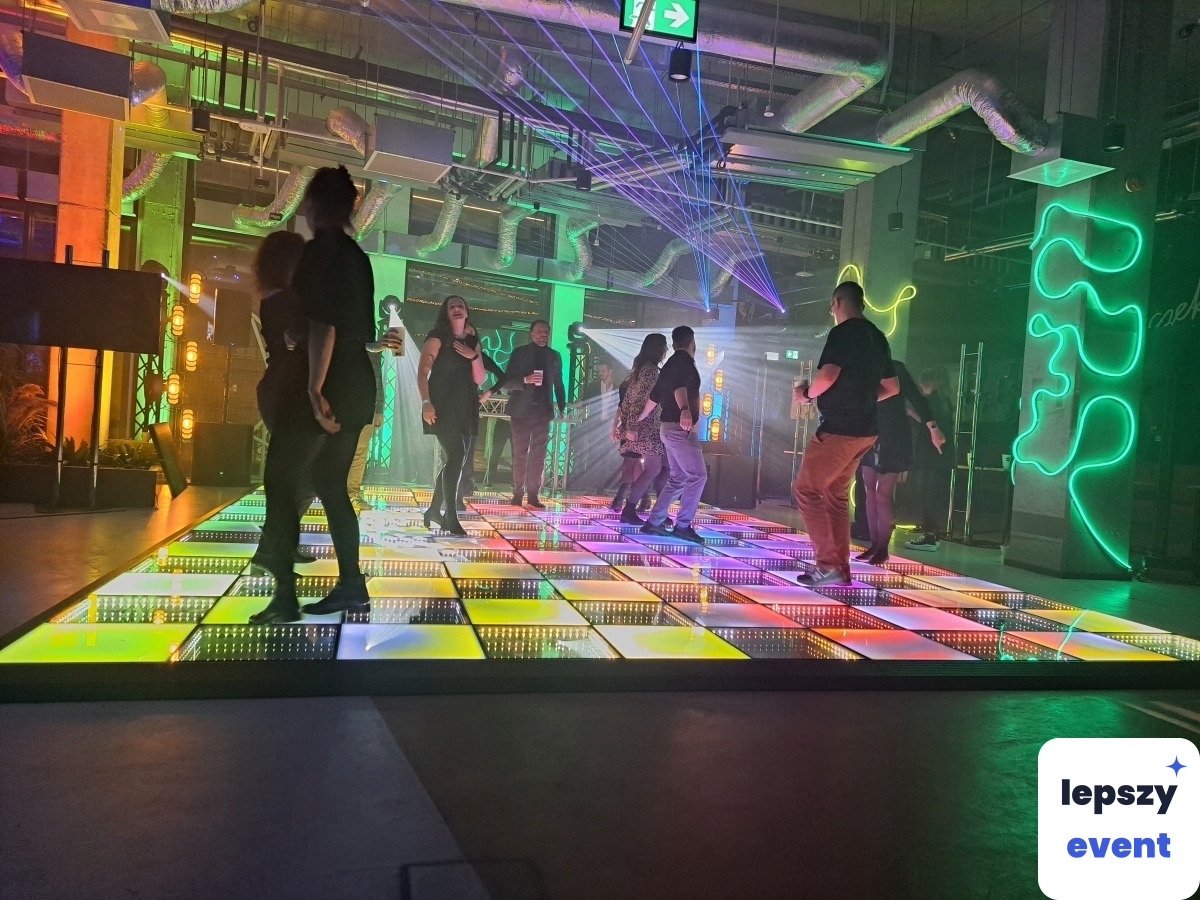 Unikatowa atrakcja eventowa | Parkiet taneczny LED Just'in Sound — zdjęcie 4