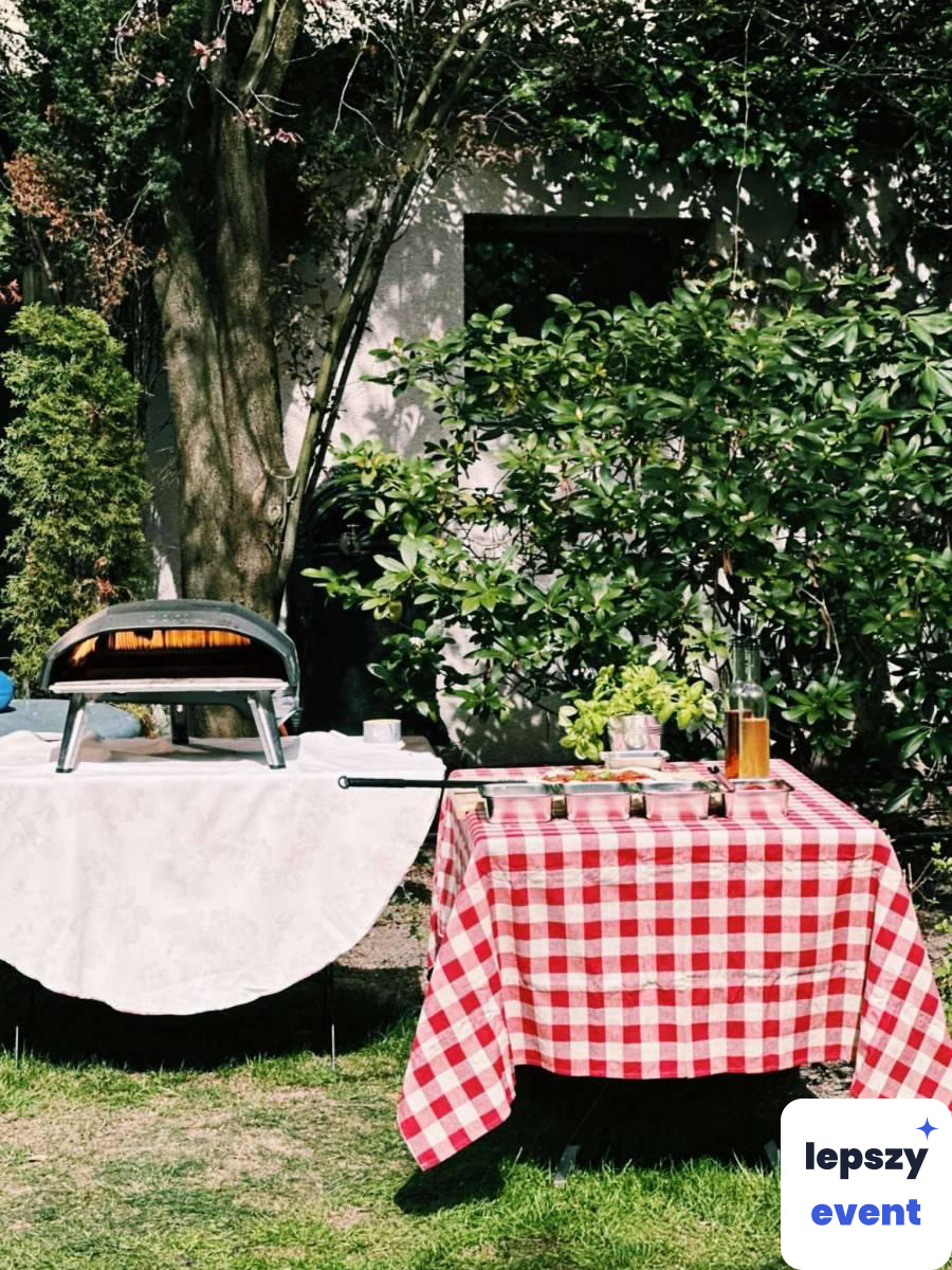Pizza na żywo i mobilna strefa jedzenia | Barry Pizza — zdjęcie 4