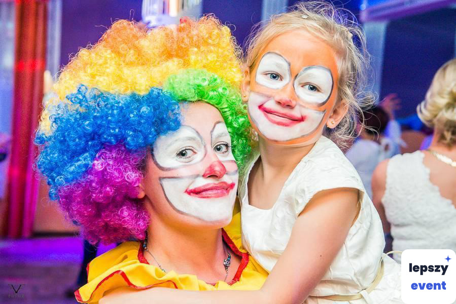 Animacje dla dzieci na event | ANIMACJE DLA DZIECI , FOTOBUDKA ,CIĘŻKI DYM NAPIS LOVE ATRAKCJE !!!! — zdjęcie 3