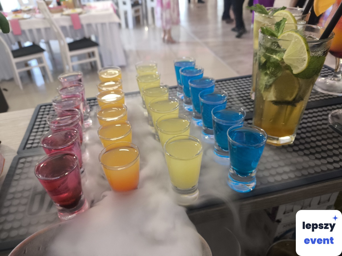 Mobilny drink bar i obsługa barmańska | Kluczny Mobile Bar — zdjęcie 3