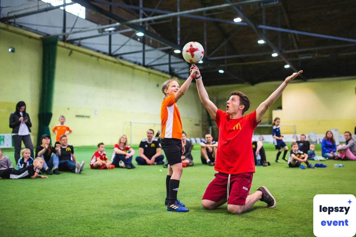 Spektakl Football Freestyle i animacje z piłką — zdjęcie 3