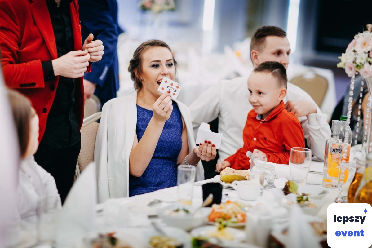 Pokaz iluzji i magia na event | Kreator Rozrywki Damian Spętany — zdjęcie 4