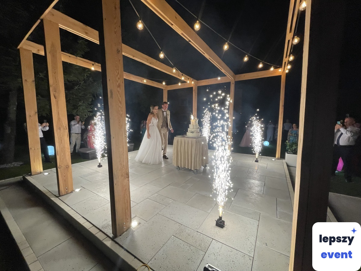 Unikatowa atrakcja eventowa | Weselny Klimat — zdjęcie 2