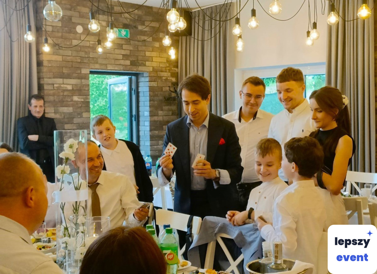 Pokaz iluzji i magia na event | Iluzjonista - Błażej Stachura — zdjęcie 2