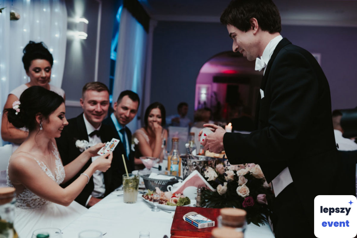 Pokaz iluzji i magia na event | Iluzjonista - Błażej Stachura — zdjęcie 4