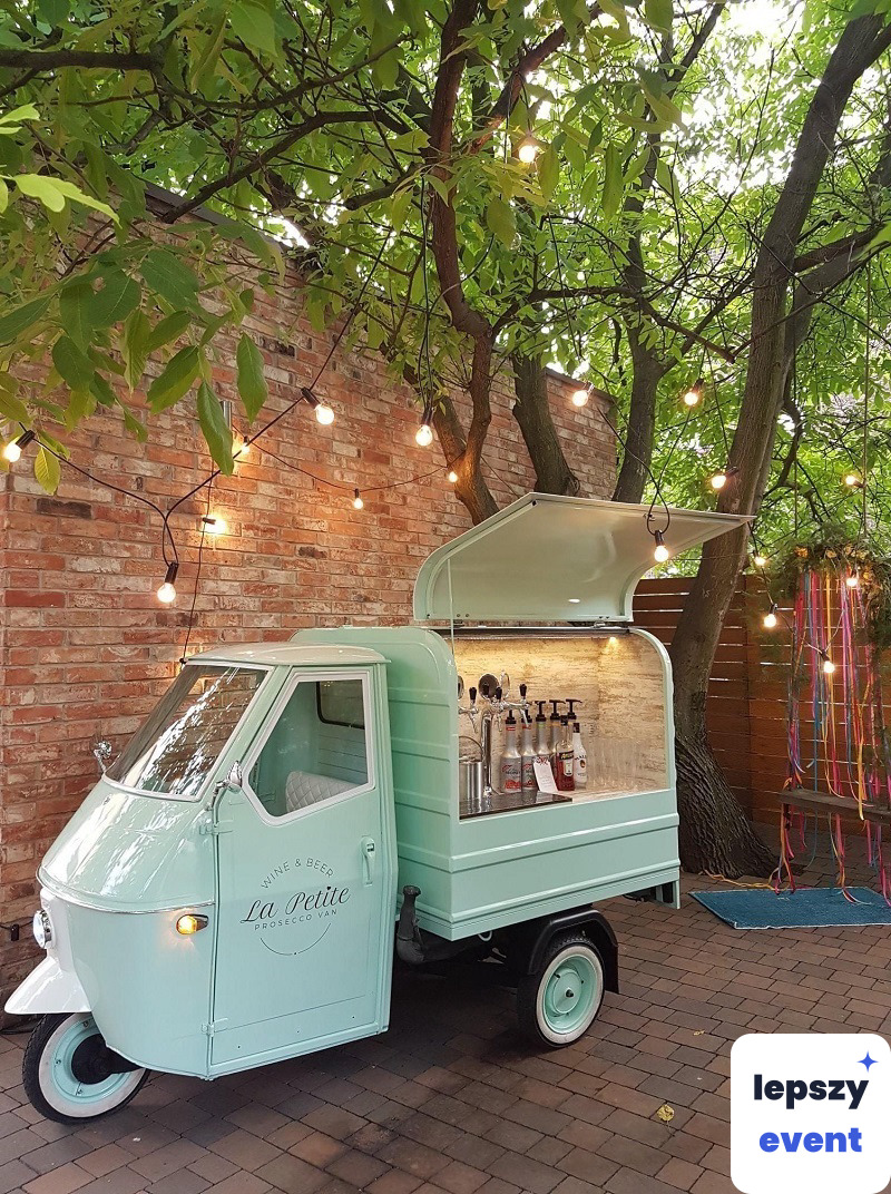 Mobilny drink bar i obsługa barmańska | La Petite Van - mobilny bar — zdjęcie 4