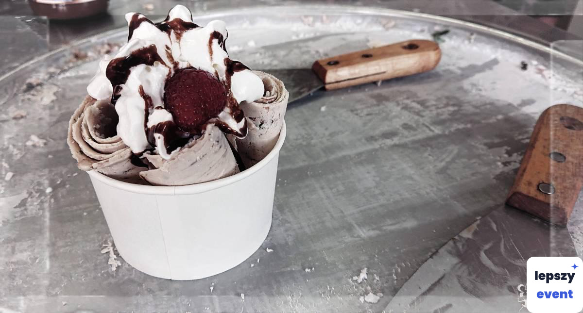Lody tajskie przygotowywane na wydarzenia | Ice Penguin — zdjęcie 3