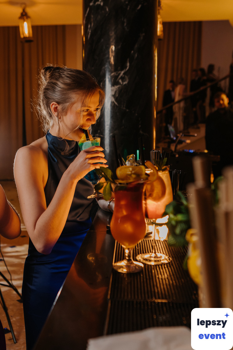 Mobilny drink bar i obsługa barmańska | Ryś Events&Fun — zdjęcie 8