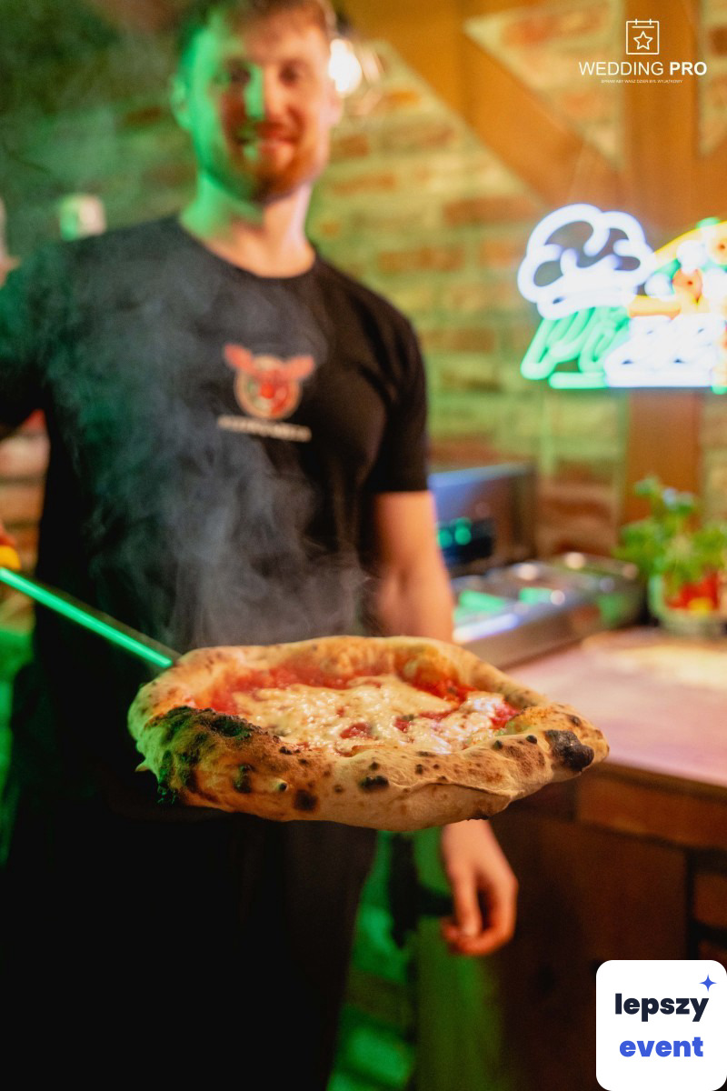 Pizza na żywo i mobilna strefa jedzenia | Pizza u Łosia - Pizza na żywo — zdjęcie 10