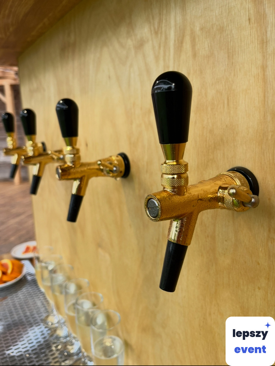 Mobilny drink bar i obsługa barmańska | La Bollicina - van mobilny bar — zdjęcie 9