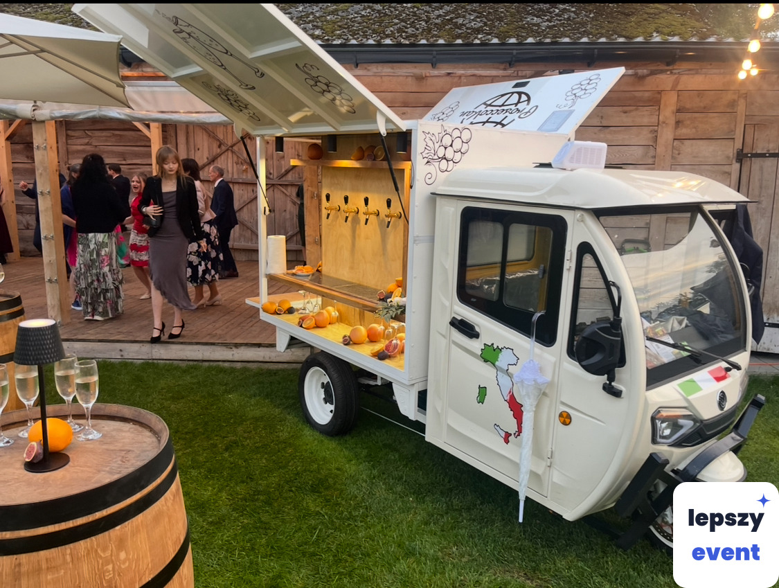 Mobilny drink bar i obsługa barmańska | La Bollicina - van mobilny bar — zdjęcie 10