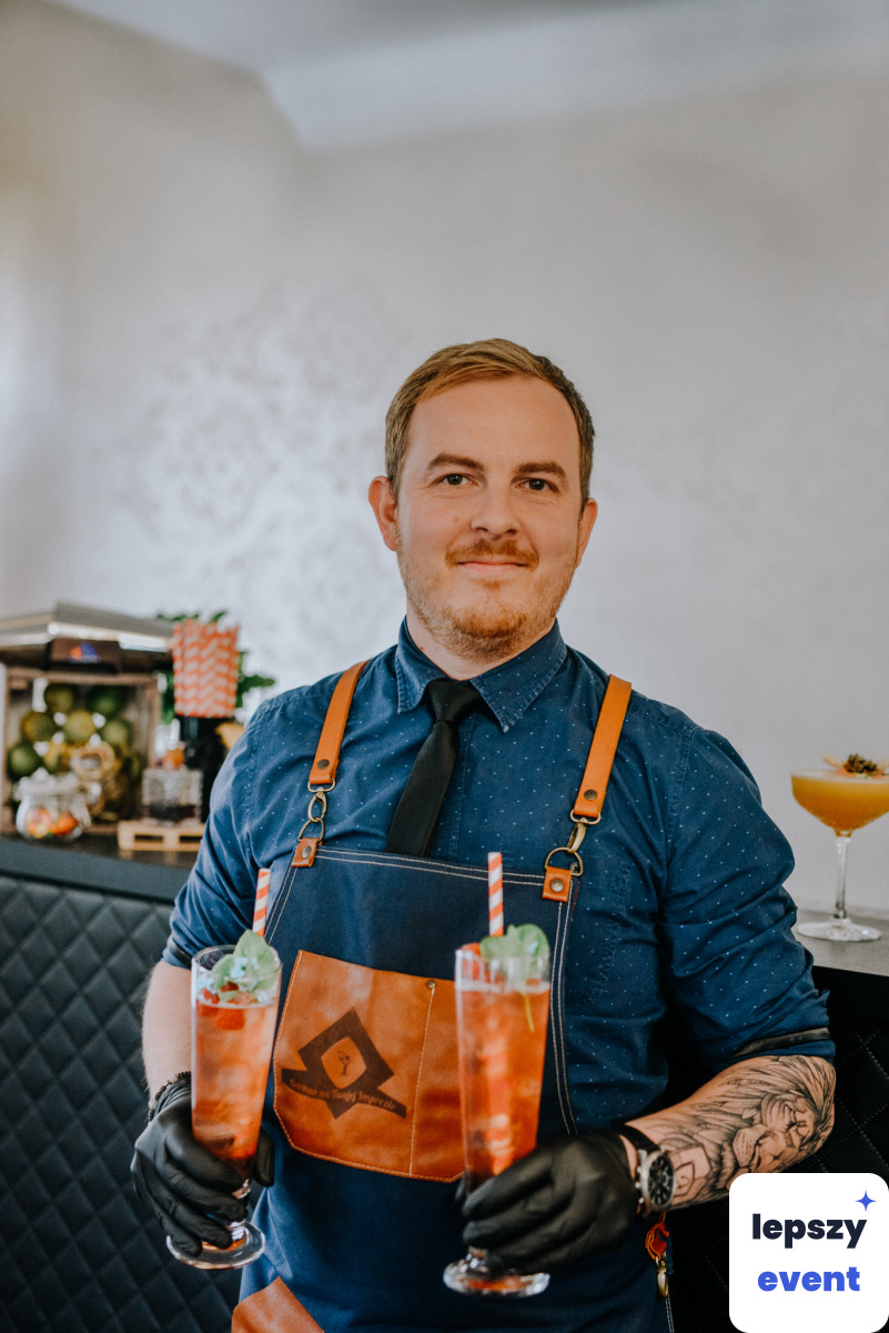 Mobilny drink bar i obsługa barmańska | Barman Piotr Bartuś — zdjęcie 5