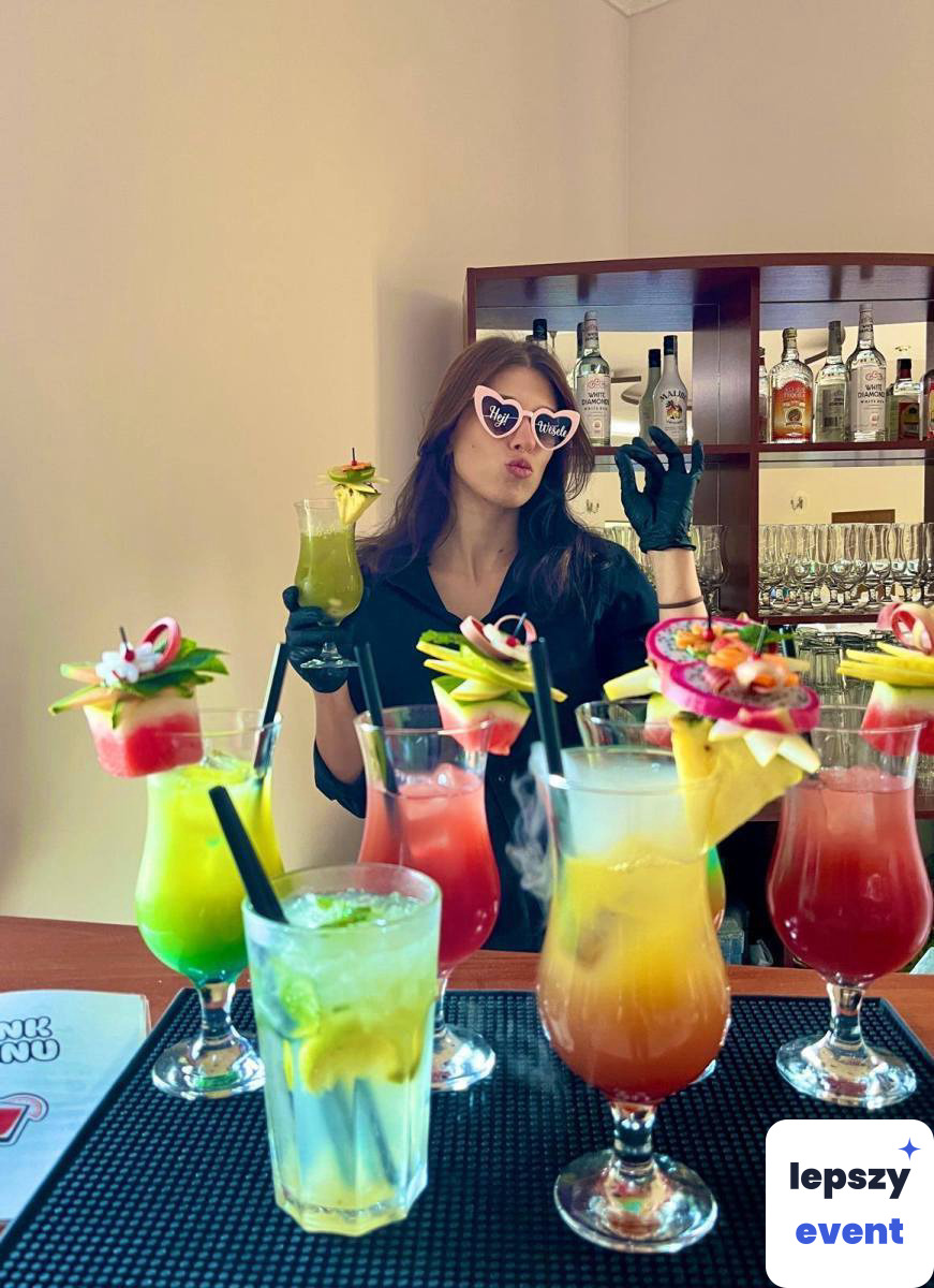 Mobilny drink bar i obsługa barmańska | PYK ŁYK drink bar — zdjęcie 10