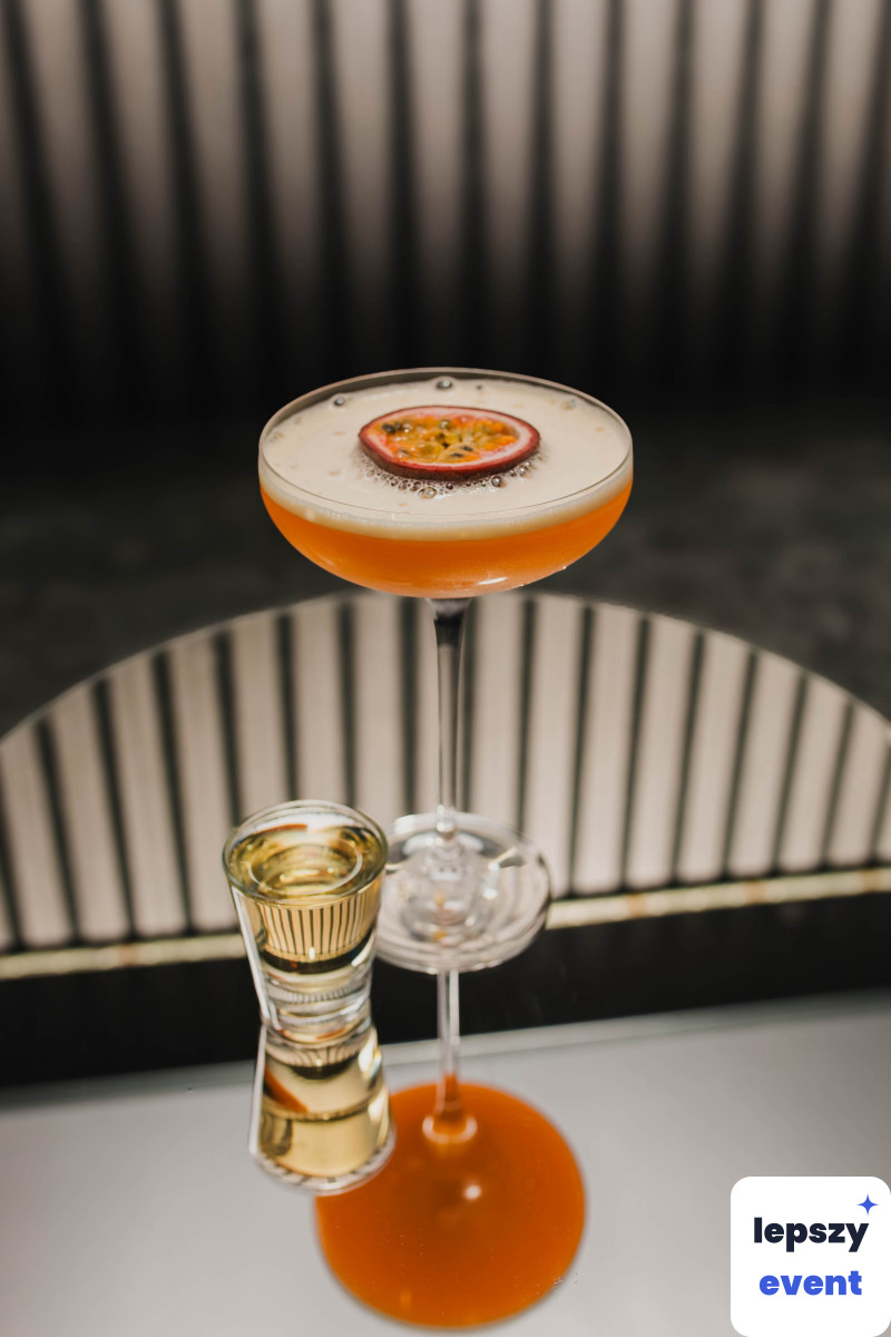 Mobilny drink bar i obsługa barmańska | Płynne Szczęście — zdjęcie 2