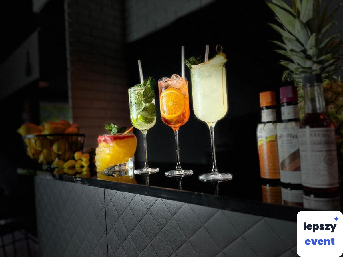 Mobilny drink bar i obsługa barmańska | Płynne Szczęście — zdjęcie 3