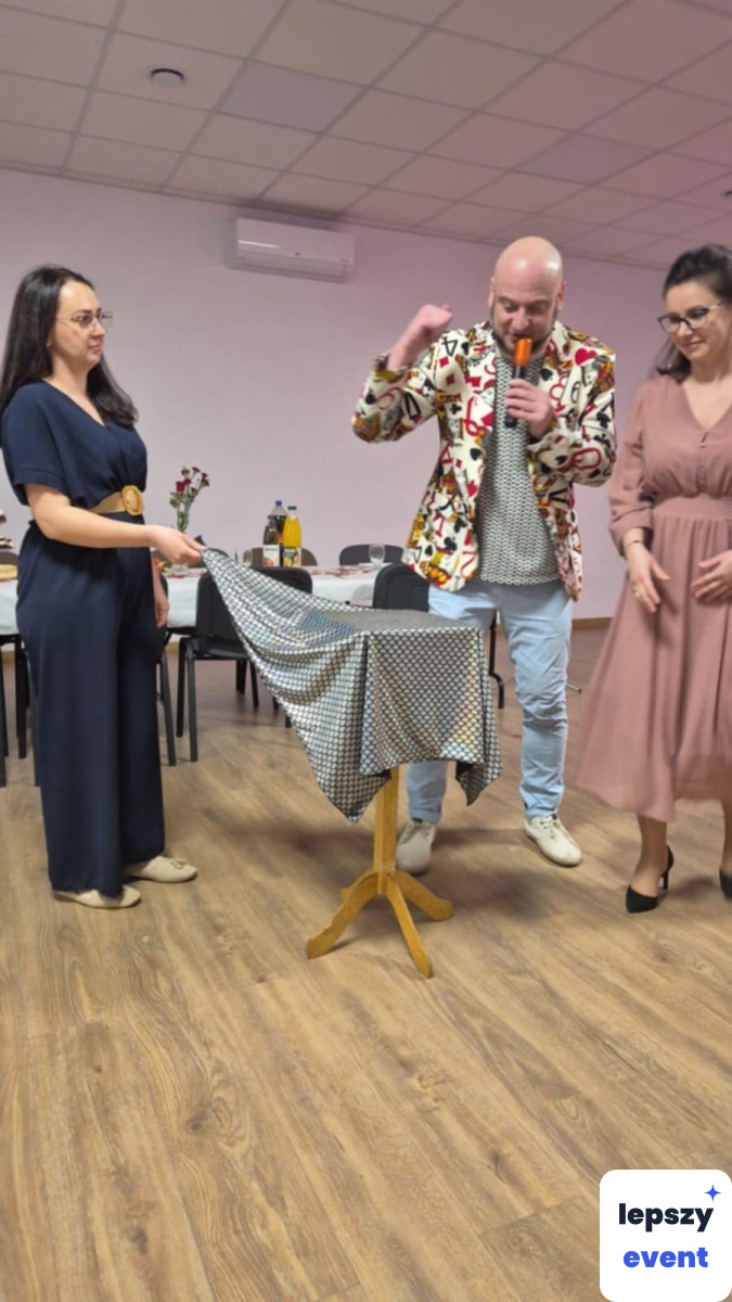 Pokaz iluzji i magia na event | Michał Sośniak Iluzja — zdjęcie 7