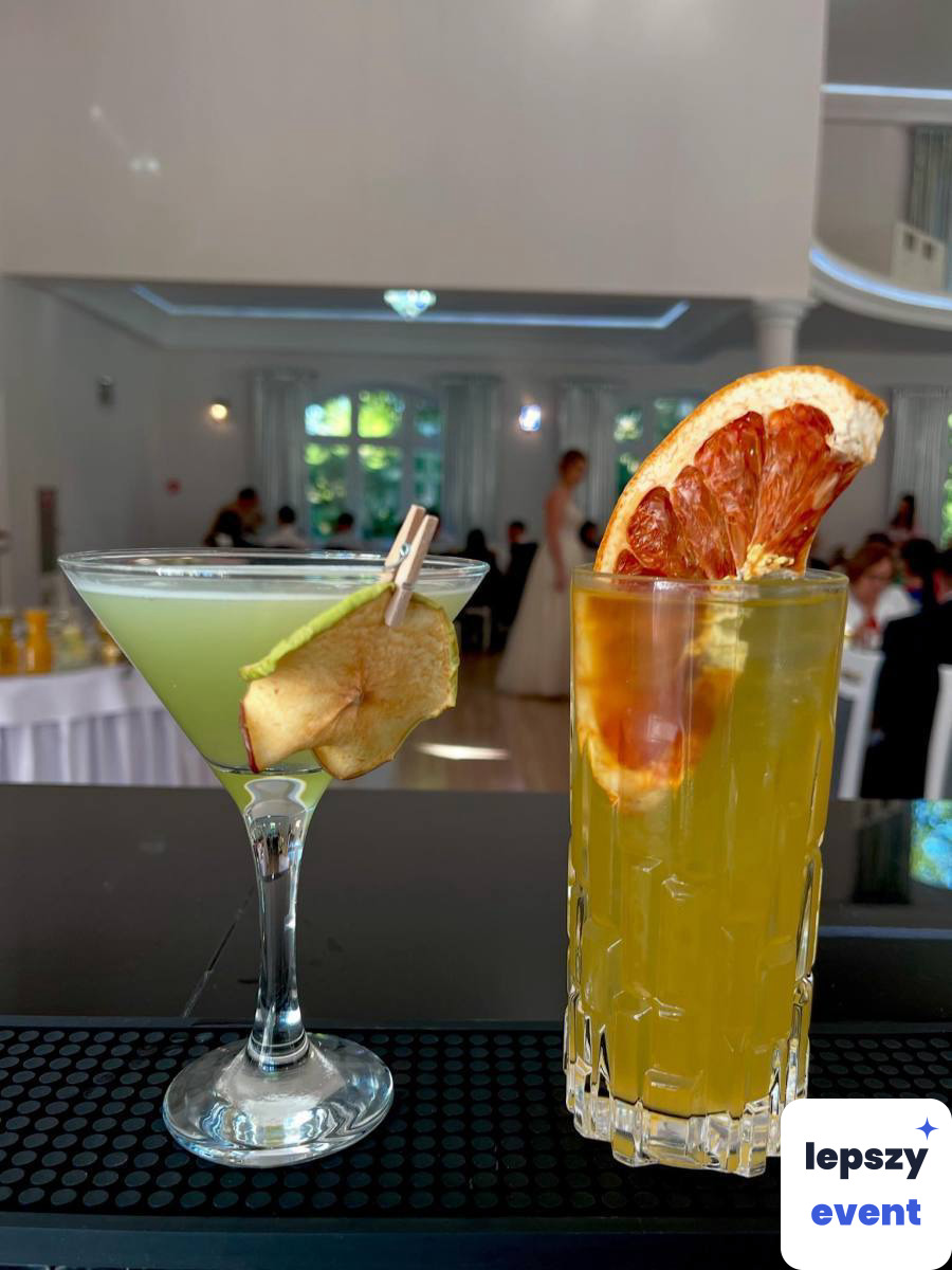 Mobilny drink bar i obsługa barmańska | OYZI BAR - usługi barmańskie — zdjęcie 7