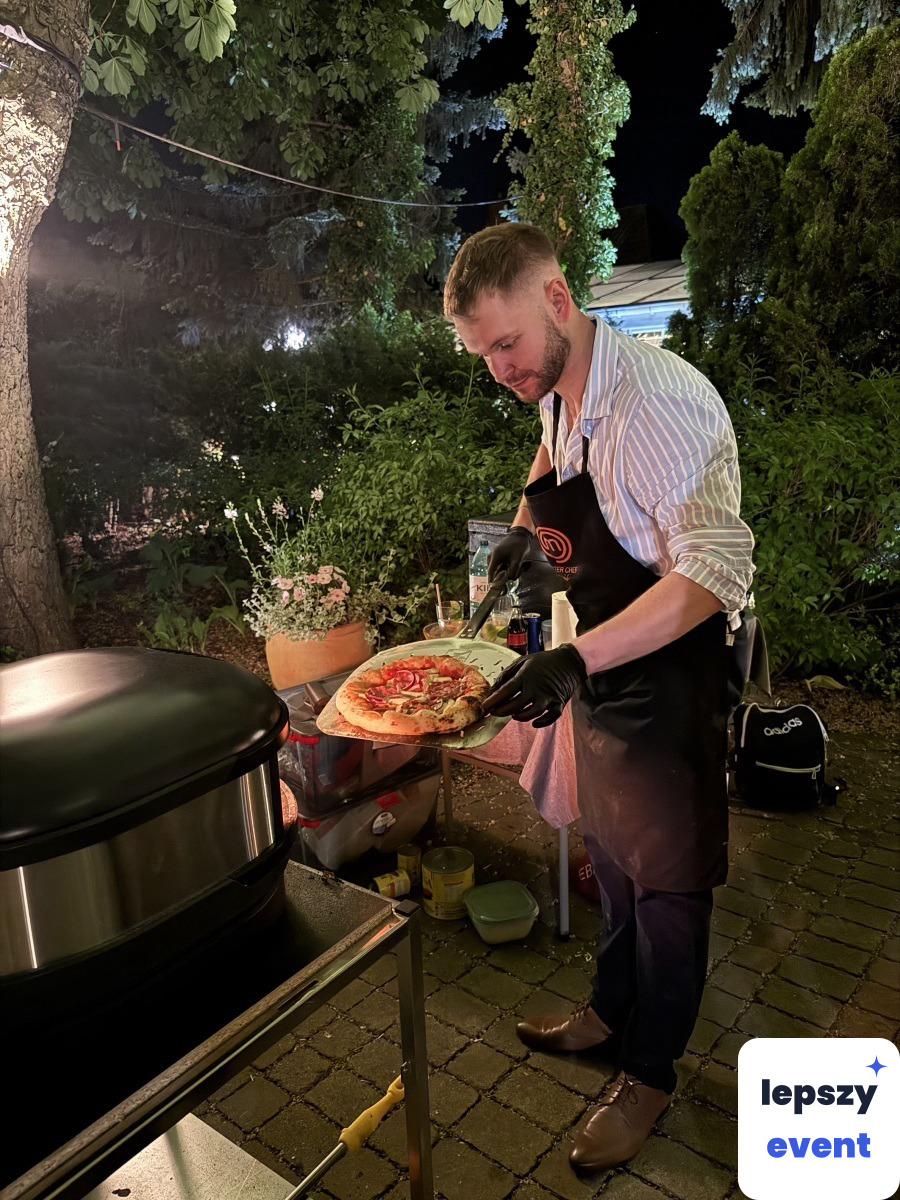 Pizza na żywo i mobilna strefa jedzenia | Domani Migliore Pizza — zdjęcie 3