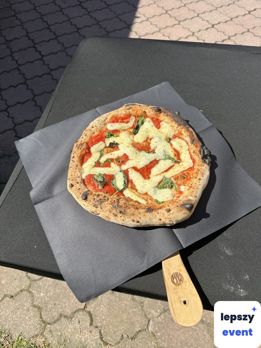 Pizza na żywo i mobilna strefa jedzenia | Domani Migliore Pizza — zdjęcie 4