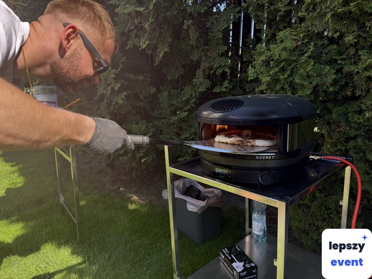 Pizza na żywo i mobilna strefa jedzenia | Domani Migliore Pizza — zdjęcie 10