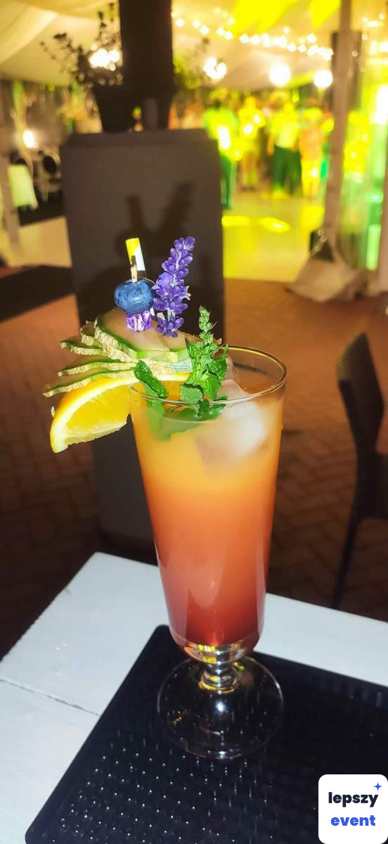 Mobilny drink bar i obsługa barmańska | Pierwsza kropla - usługi barmańskie — zdjęcie 6