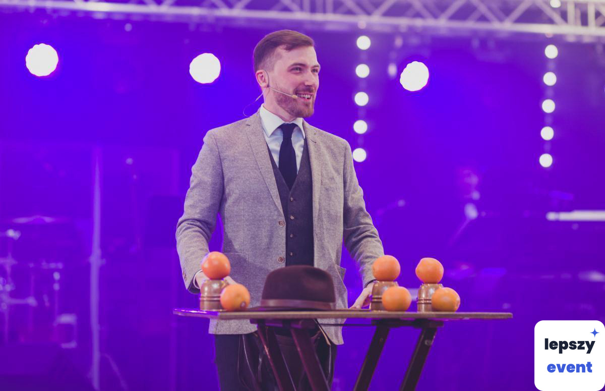 Pokaz iluzji i magia na event | Iluzjonista Michał Kulik — zdjęcie 8