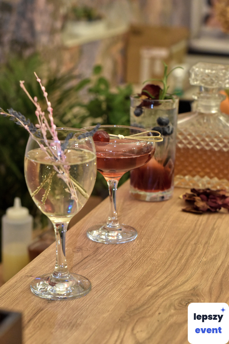 Mobilny drink bar i obsługa barmańska | LOVESHOT Bar — zdjęcie 5