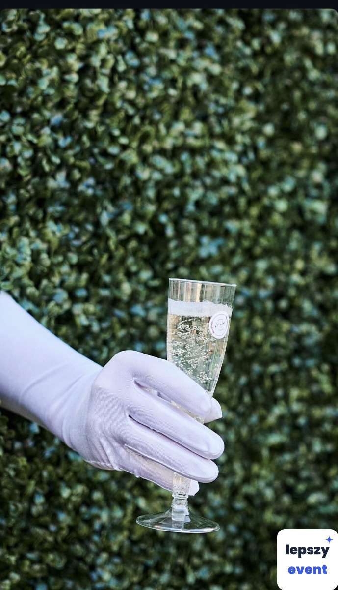Unikatowa atrakcja eventowa | Ścianka Ring For Bubbles — zdjęcie 13