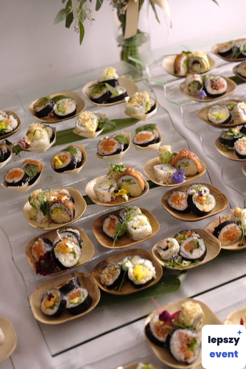 Mobilny sushi master i pokaz kulinarny | Sushi Naka Naka — zdjęcie 2