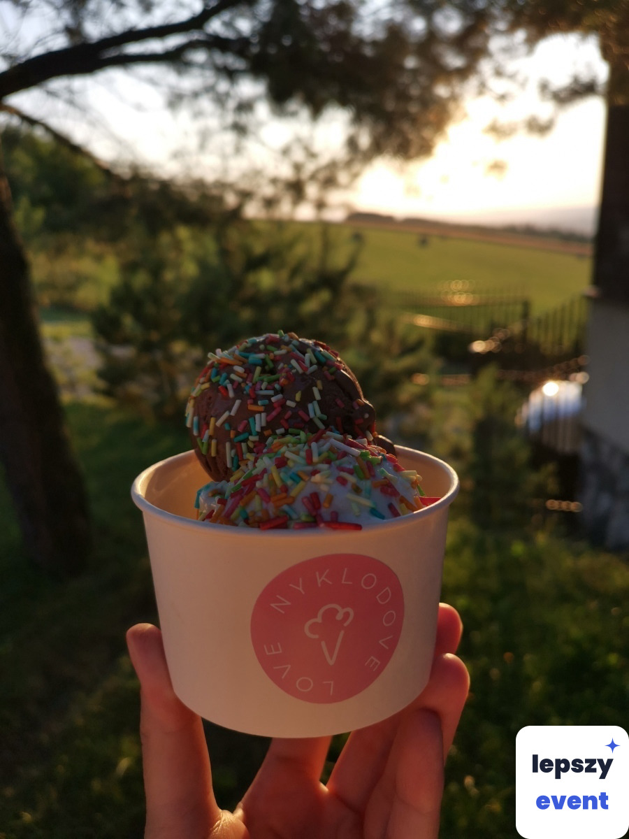 Unikatowa atrakcja eventowa | NyklodoveLove Lody — zdjęcie 6